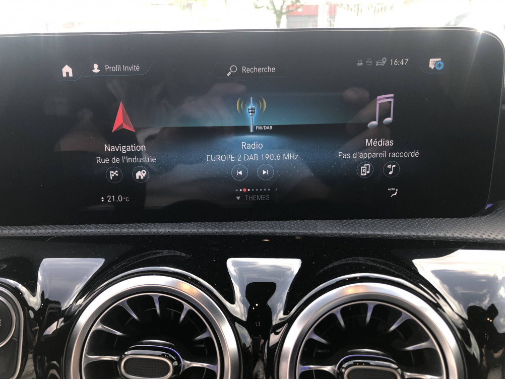 Acheter Mercedes Classe A Classe A 180 BM6 AMG Line 5p occasion dans les concessions du Groupe Faurie