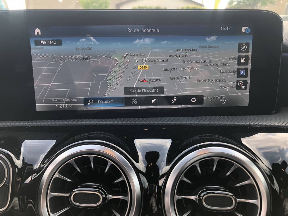 Acheter Mercedes Classe A Classe A 180 BM6 AMG Line 5p occasion dans les concessions du Groupe Faurie