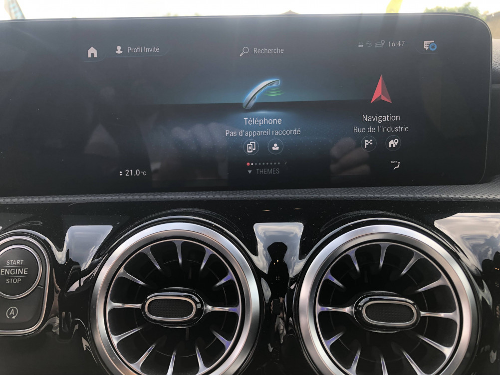 Acheter Mercedes Classe A Classe A 180 BM6 AMG Line 5p occasion dans les concessions du Groupe Faurie