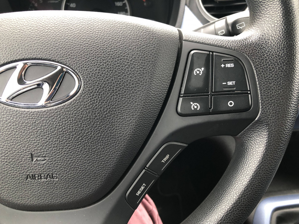 Acheter Hyundai i10 2 i10 1.2 87 Pack Evidence 5p occasion dans les concessions du Groupe Faurie