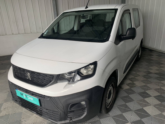 Acheter Peugeot Partner 3 Fourgon PARTNER FOURGON STANDARD 650 KG BLUEHDI 100 S&S BVM5 PREMIUM 4p occasion dans les concessions du Groupe Faurie