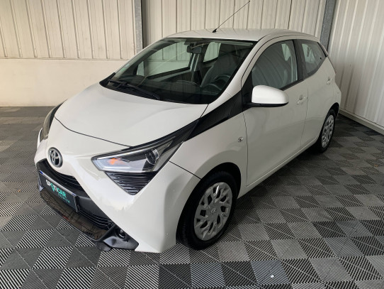Acheter Toyota Aygo Aygo 1.0 VVT-i x-play 5p occasion dans les concessions du Groupe Faurie