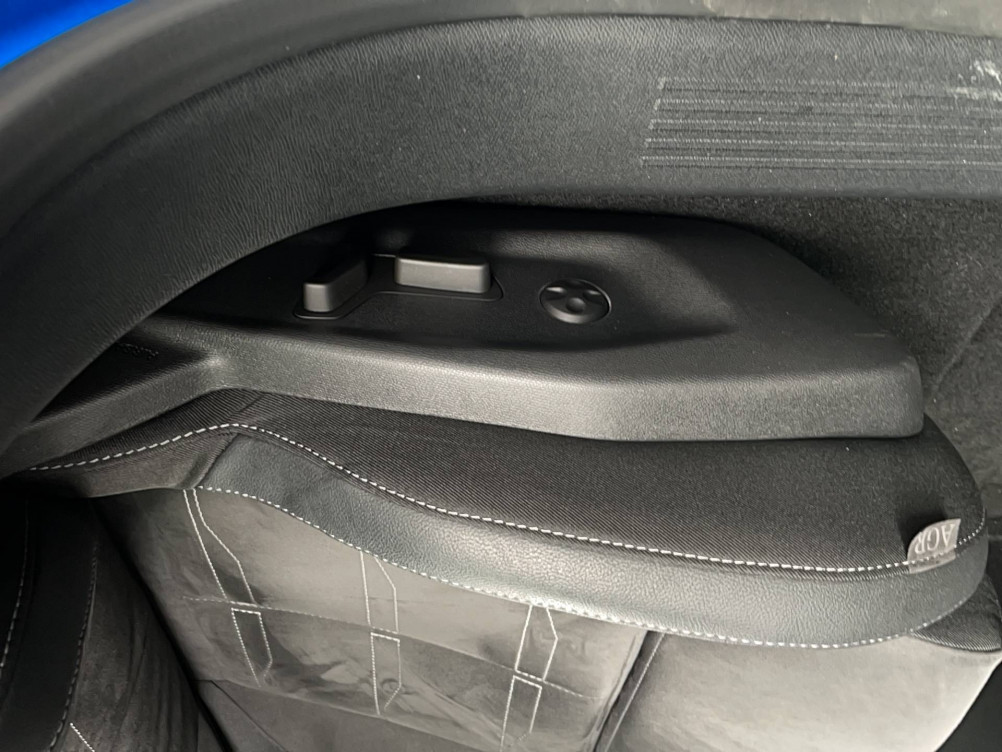 Acheter Opel Astra Astra Electrique 156 ch & Batterie 54 kWh  5p neuf dans les concessions du Groupe Faurie