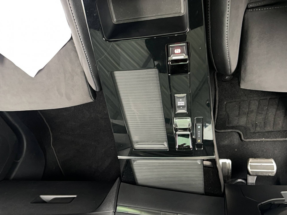 Acheter Opel Astra Astra Electrique 156 ch & Batterie 54 kWh  5p neuf dans les concessions du Groupe Faurie