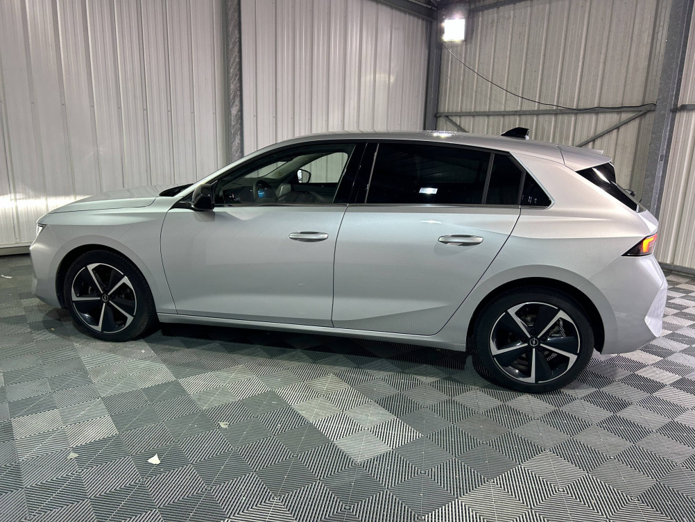 Acheter Opel Astra Astra 1.2 Turbo 110 ch BVM6 Elegance 5p occasion dans les concessions du Groupe Faurie