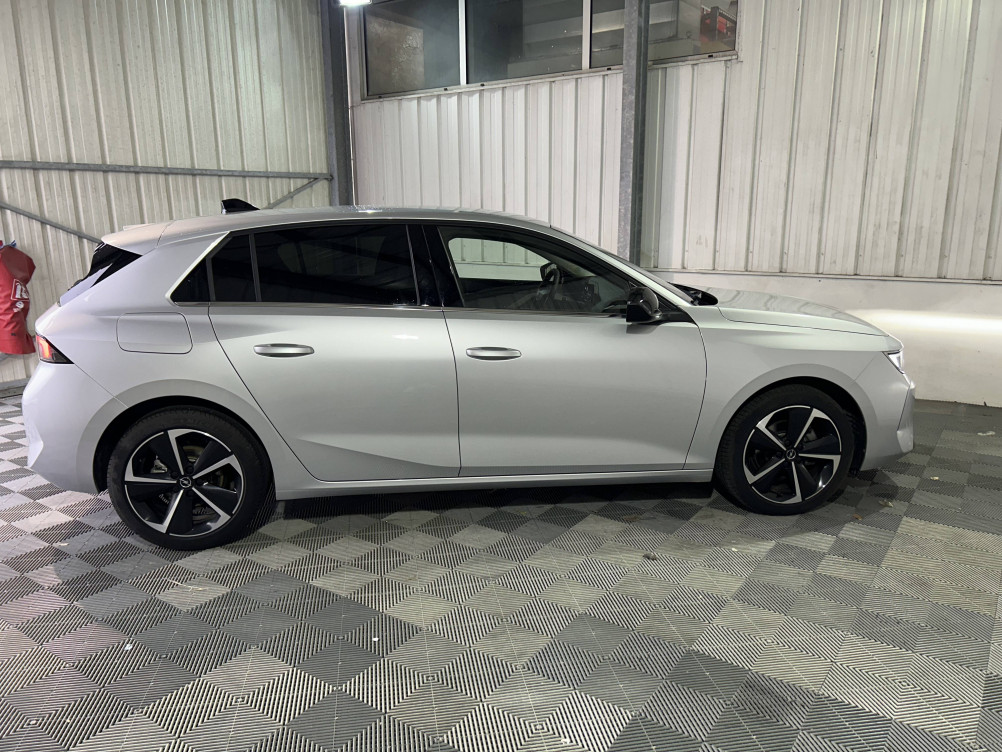 Acheter Opel Astra Astra 1.2 Turbo 110 ch BVM6 Elegance 5p occasion dans les concessions du Groupe Faurie