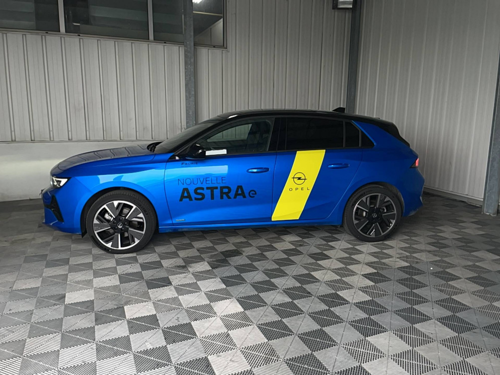 Acheter Opel Astra Astra Electrique 156 ch & Batterie 54 kWh  5p neuf dans les concessions du Groupe Faurie