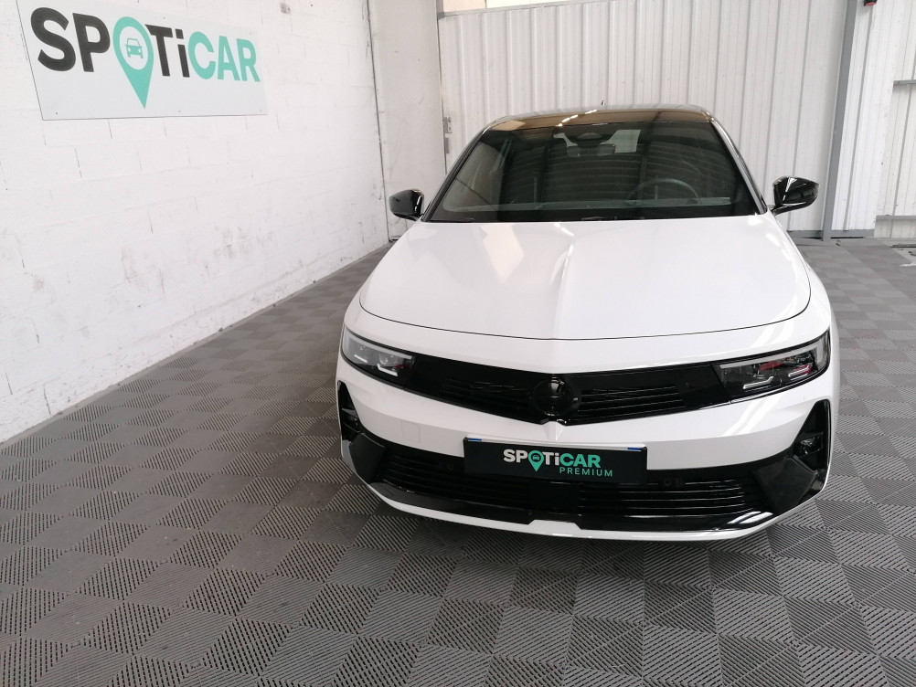 Acheter Opel Astra Astra Hybrid Rechargeable 225 ch BVA8 GSe 5p neuf dans les concessions du Groupe Faurie