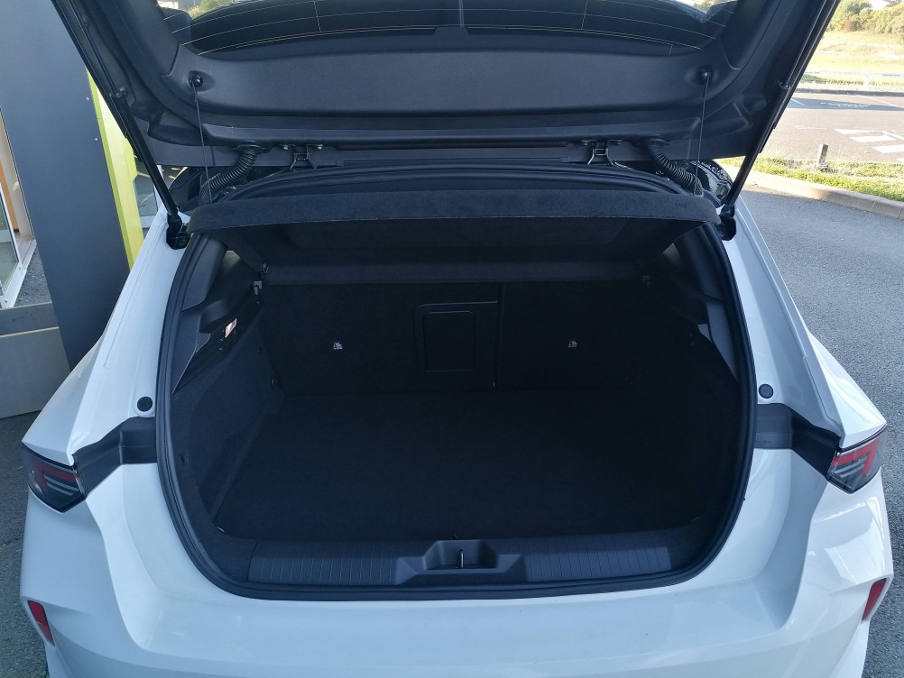 Acheter Opel Astra Astra Hybrid Rechargeable 225 ch BVA8 GSe 5p neuf dans les concessions du Groupe Faurie