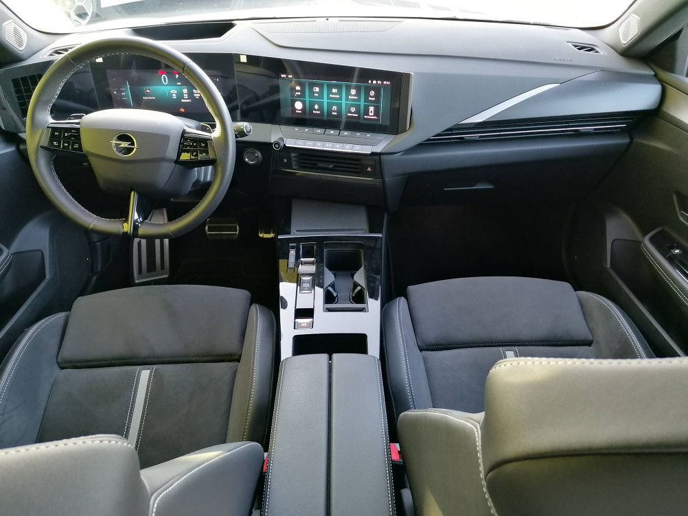Acheter Opel Astra Astra Hybrid Rechargeable 225 ch BVA8 GSe 5p neuf dans les concessions du Groupe Faurie