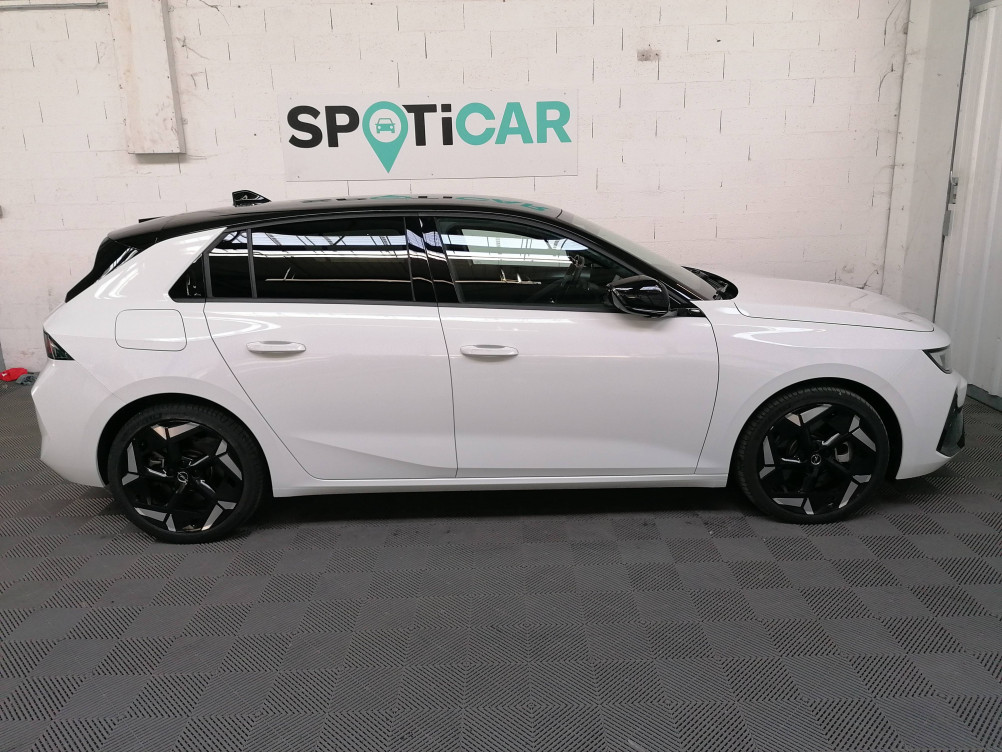 Acheter Opel Astra Astra Hybrid Rechargeable 225 ch BVA8 GSe 5p neuf dans les concessions du Groupe Faurie