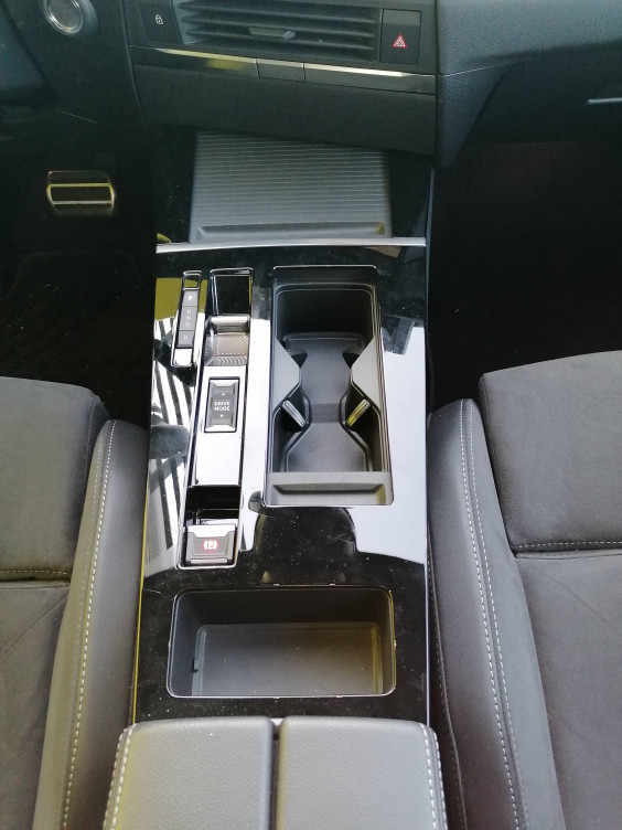 Acheter Opel Astra Astra Hybrid Rechargeable 225 ch BVA8 GSe 5p neuf dans les concessions du Groupe Faurie