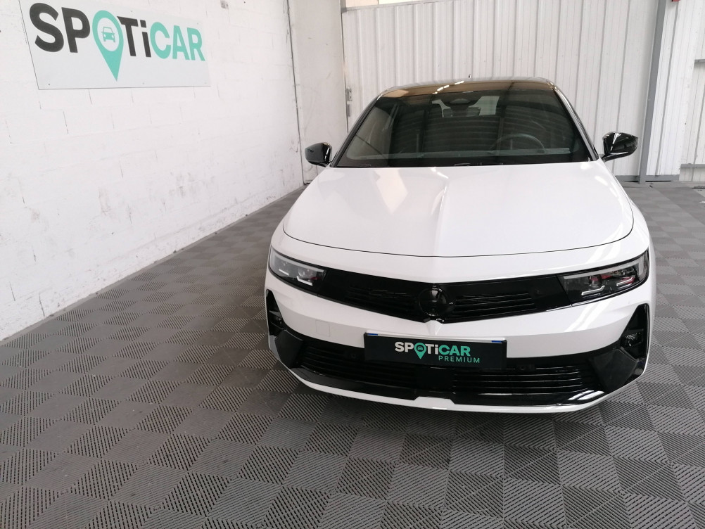 Acheter Opel Astra Astra Hybrid Rechargeable 225 ch BVA8 GSe 5p neuf dans les concessions du Groupe Faurie