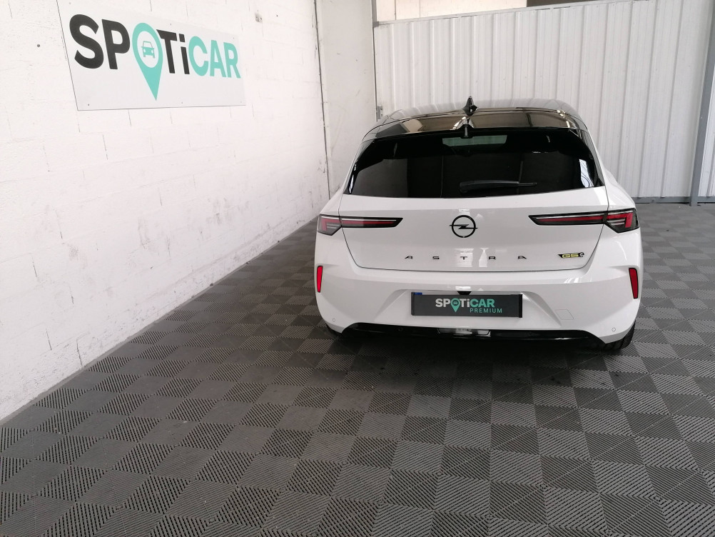 Acheter Opel Astra Astra Hybrid Rechargeable 225 ch BVA8 GSe 5p neuf dans les concessions du Groupe Faurie