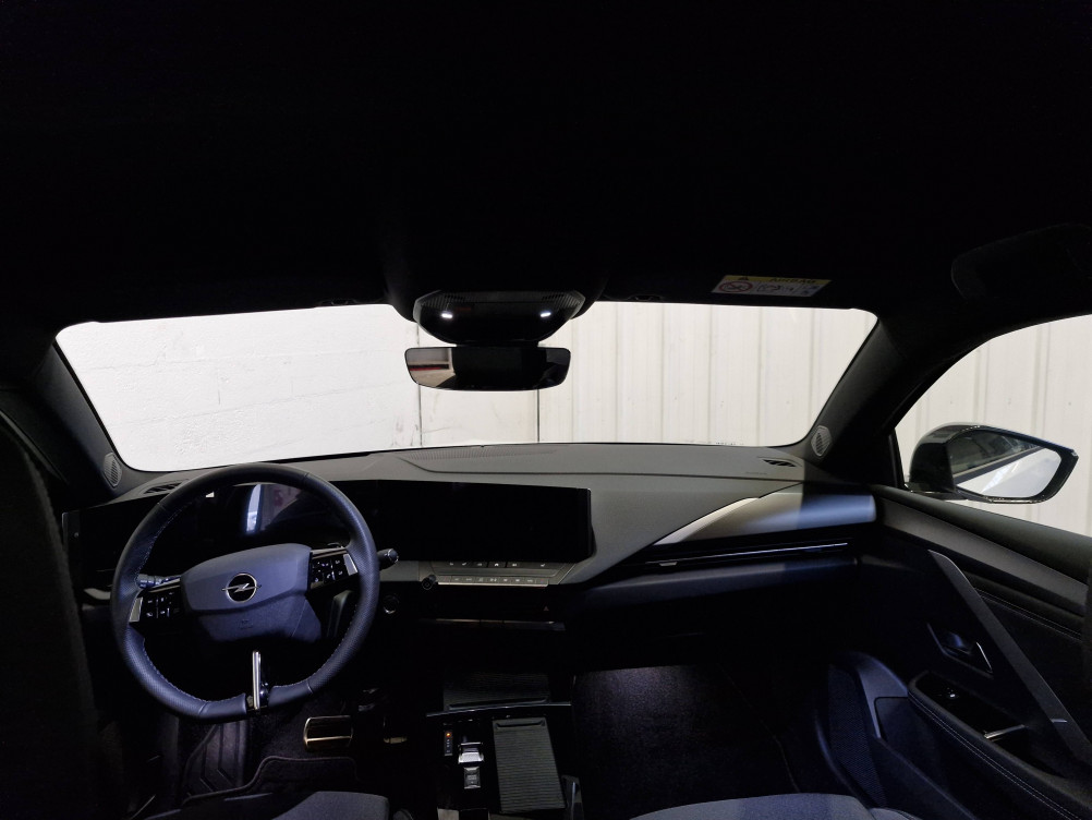 Acheter Opel Astra Astra Sports Tourer 1.2 Turbo Hybride 136 ch e-DCT6 GS 5p neuf dans les concessions du Groupe Faurie
