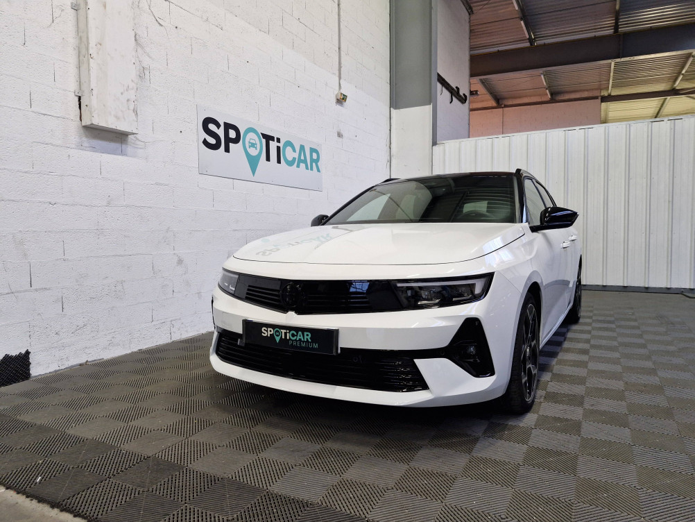 Acheter Opel Astra Astra Sports Tourer 1.2 Turbo Hybride 136 ch e-DCT6 GS 5p neuf dans les concessions du Groupe Faurie