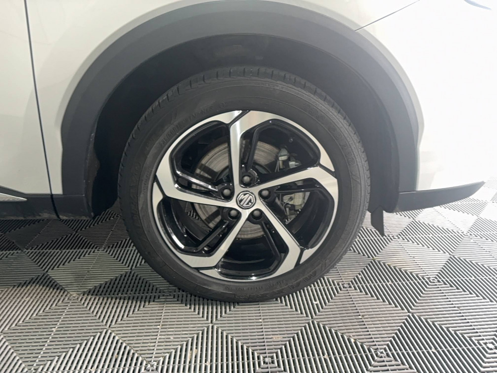 Acheter MG Motor EHS EHS 1.5T GDI PHEV Luxury 5p occasion dans les concessions du Groupe Faurie
