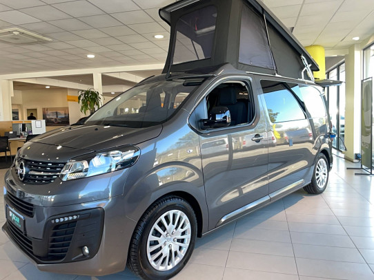 Acheter Opel Vivaro Fourgon VIVARO VAN AMENAGE BLUEHDI 180 S&S EAT8 100 KMS 4 PLACES  4p neuve dans les concessions du Groupe Faurie