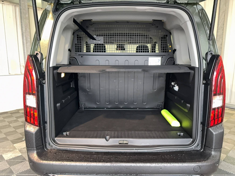 Acheter Peugeot Rifter Rifter Standard BlueHDi 100 S&S BVM5 Allure 5p occasion dans les concessions du Groupe Faurie