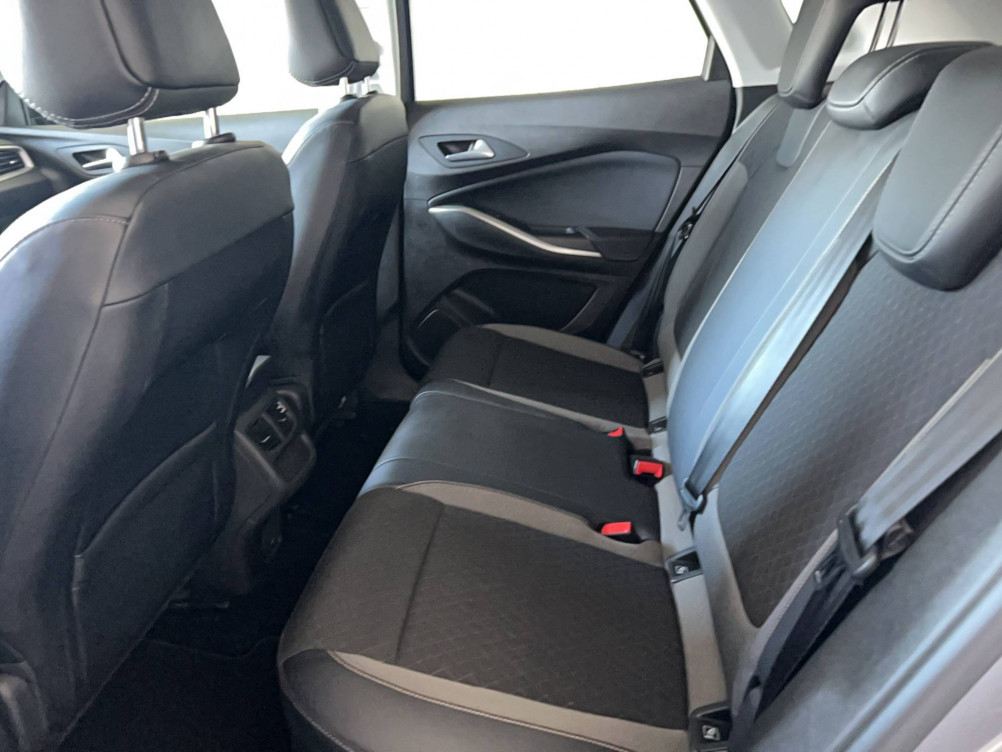 Acheter Opel Grandland Grandland 1.5 Diesel 130 ch BVA8 Elegance Business 5p occasion dans les concessions du Groupe Faurie