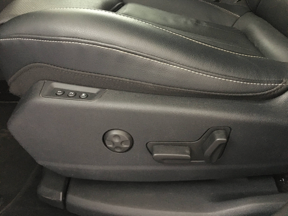 Acheter Opel Grandland X Grandland X 1.5 Diesel 130 ch BVA6 Ultimate 5p occasion dans les concessions du Groupe Faurie