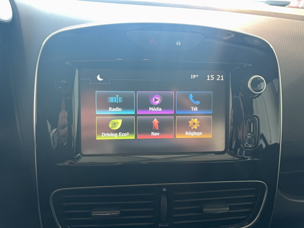 Acheter Renault Clio 4 Clio dCi 90 E6C Business 5p occasion dans les concessions du Groupe Faurie