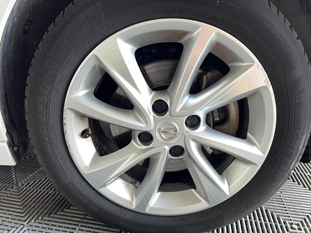 Acheter Opel Corsa Corsa 1.5 Diesel 100 ch BVM6 Elegance Business 5p occasion dans les concessions du Groupe Faurie
