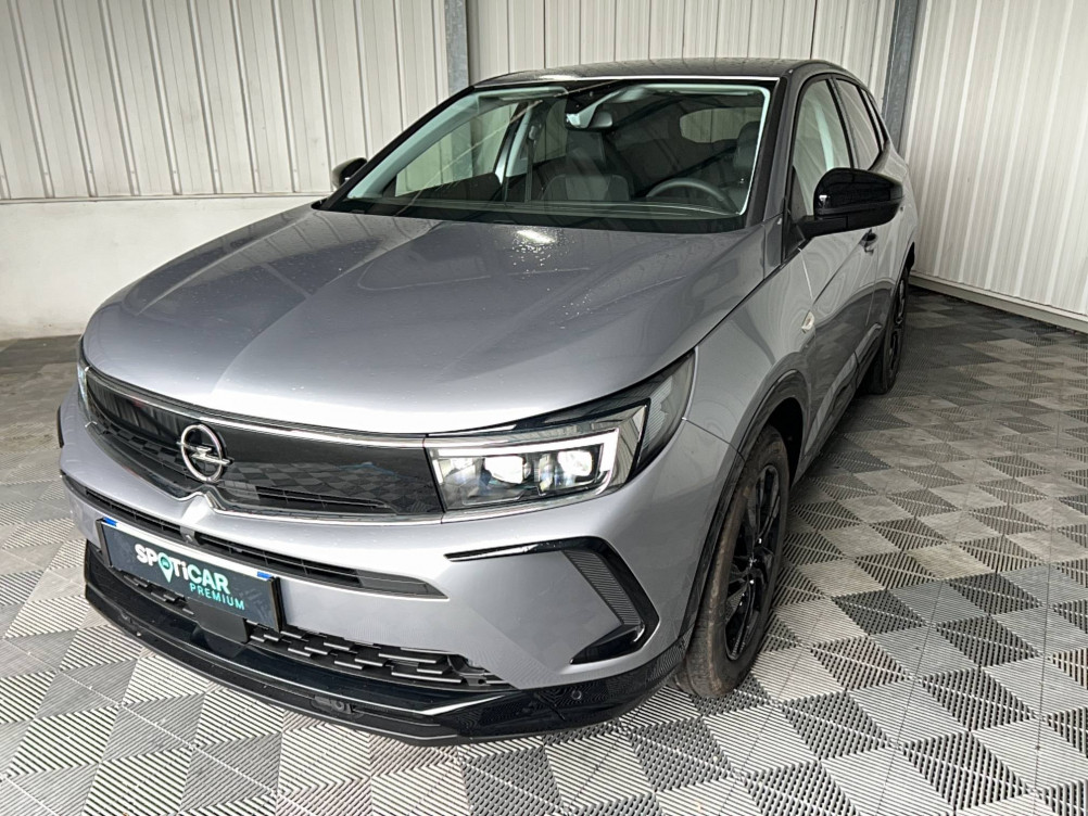Acheter Opel Grandland Grandland 1.2 Turbo Hybrid 136 ch e-DCT6 GS 5p occasion dans les concessions du Groupe Faurie