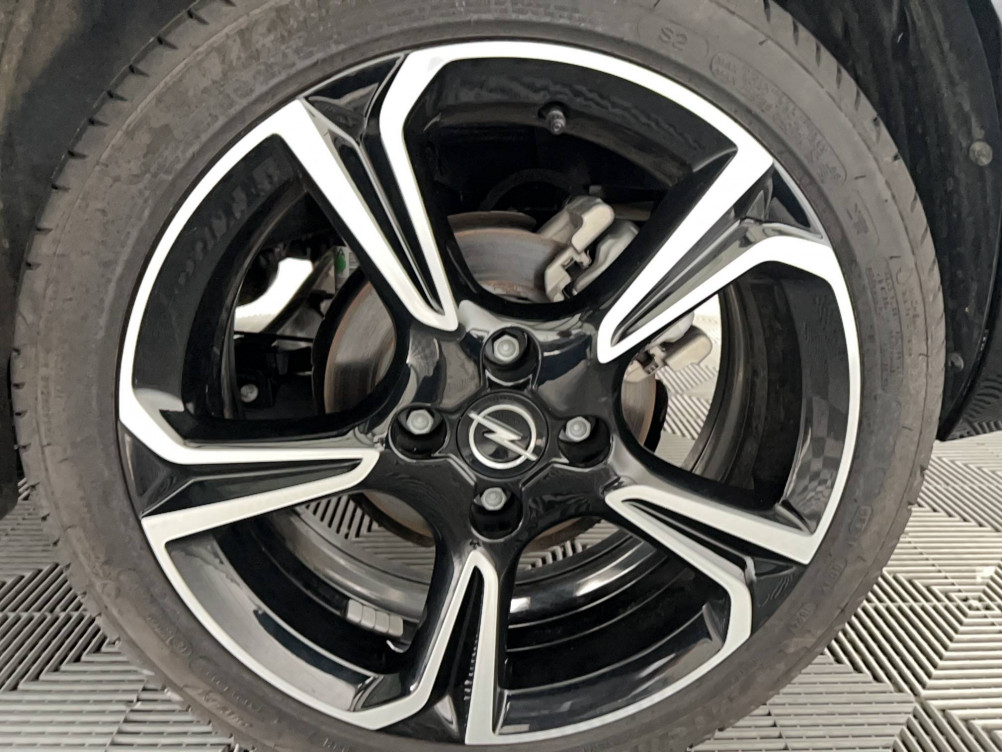 Acheter Opel Corsa Corsa 1.2 Turbo Hybrid 100 ch e-DCT6 GS 5p occasion dans les concessions du Groupe Faurie