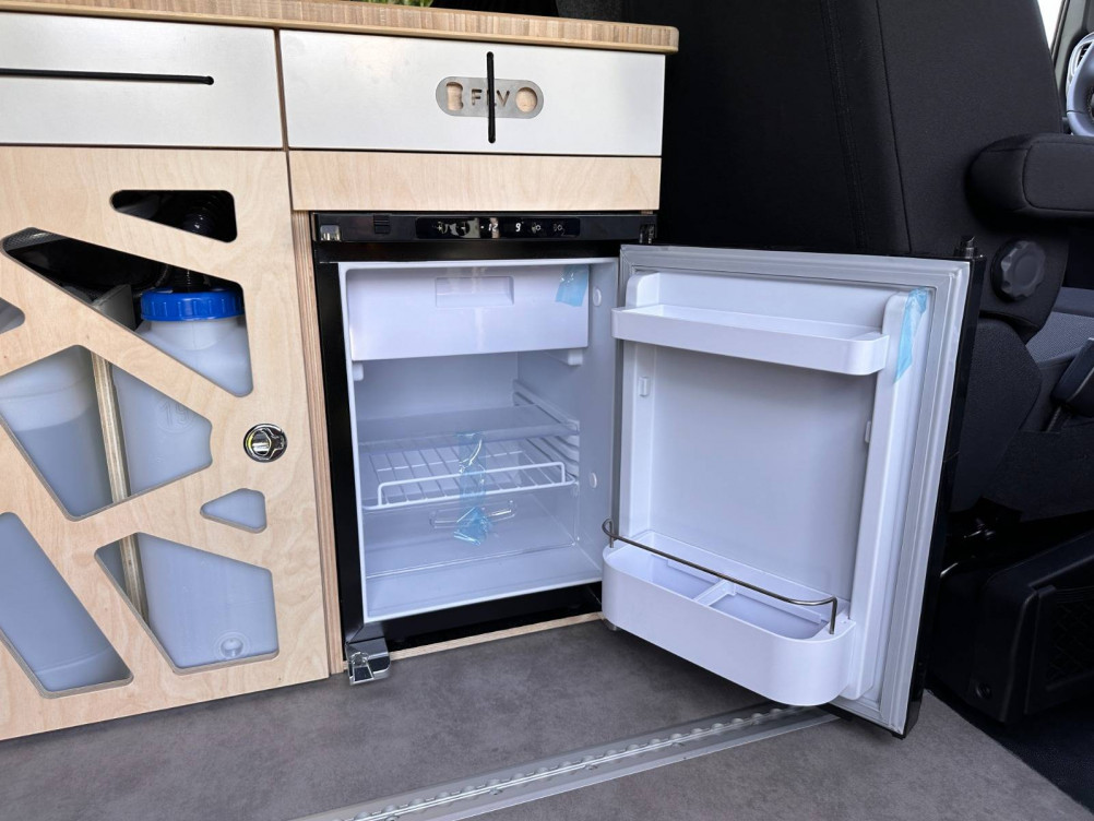 Acheter Opel Vivaro VIVARO VAN AMENAGE BLUEHDI 180 S&S EAT8 100 KMS 4 PLACES  4p occasion dans les concessions du Groupe Faurie