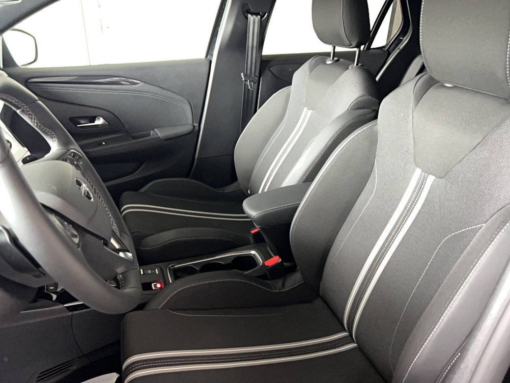 Acheter Opel Corsa Corsa 1.2 Turbo Hybrid 100 ch e-DCT6 GS 5p occasion dans les concessions du Groupe Faurie