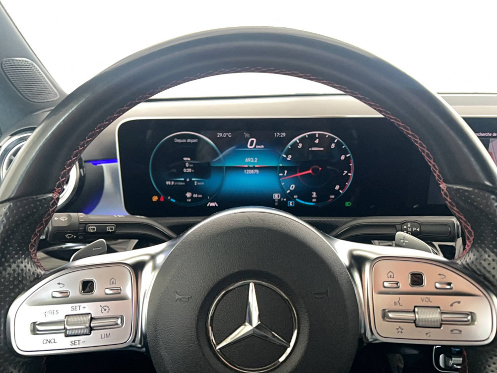 Acheter Mercedes Classe A Classe A 200 7G-DCT AMG Line 5p occasion dans les concessions du Groupe Faurie