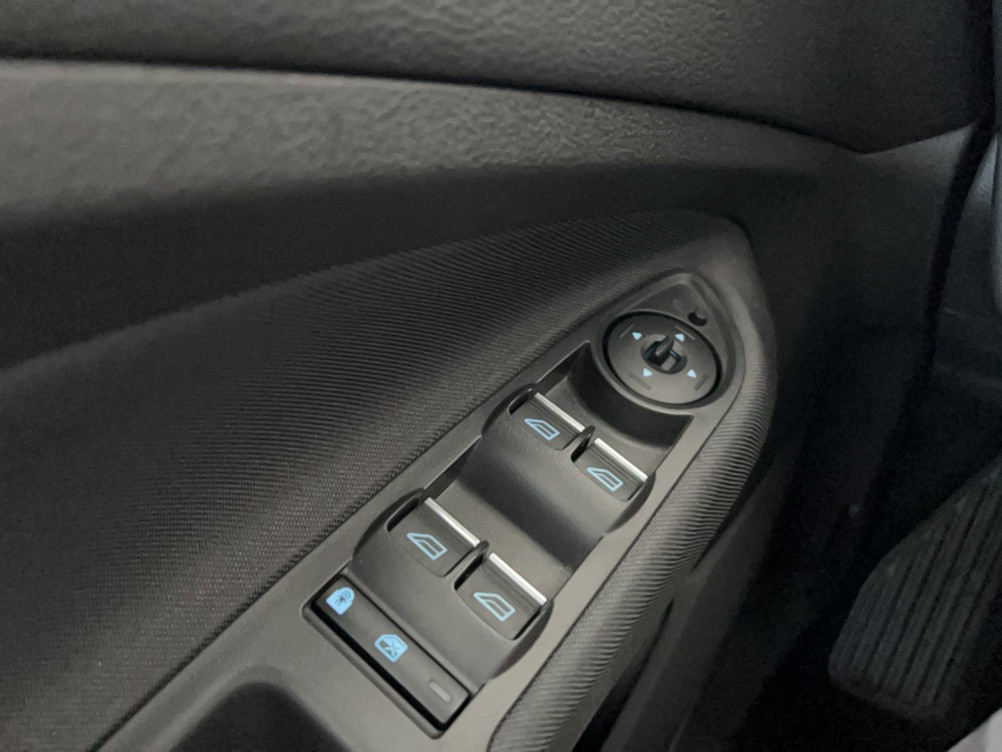 Acheter Ford C-Max C-MAX 1.0 EcoBoost 125 S&S Titanium 5p occasion dans les concessions du Groupe Faurie