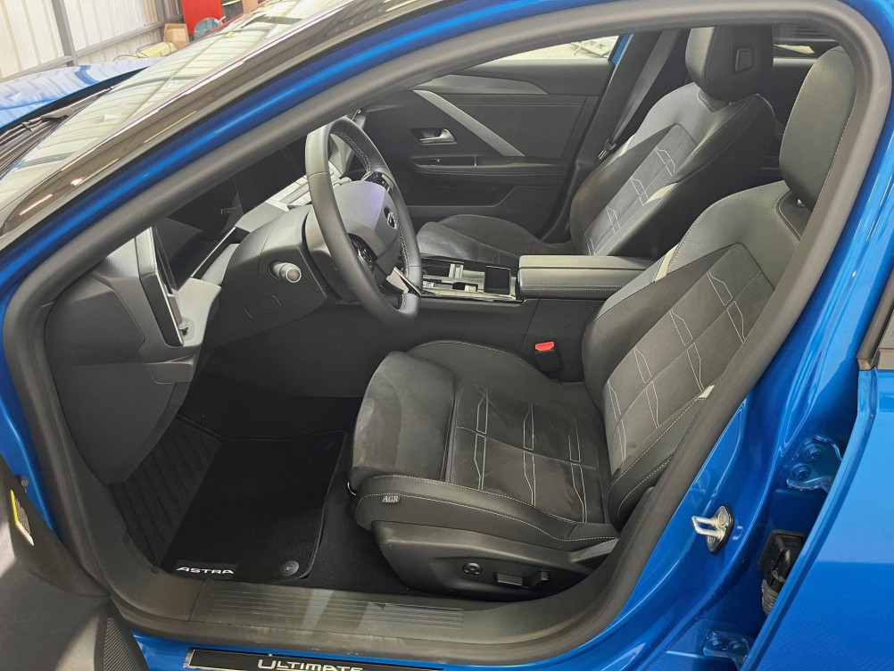 Acheter Opel Astra Astra Electrique 156 ch & Batterie 54 kWh  5p neuf dans les concessions du Groupe Faurie