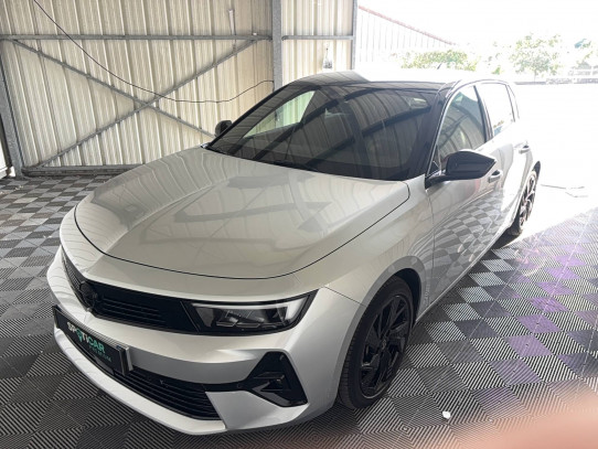 Acheter Opel Astra Astra 1.2 Turbo 130 ch BVA8 GS 5p neuve dans les concessions du Groupe Faurie