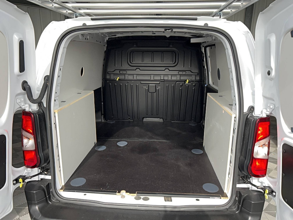 Acheter Opel Combo COMBO CARGO M 650 KG BLUEHDI 100 S&S BVM6  4p occasion dans les concessions du Groupe Faurie