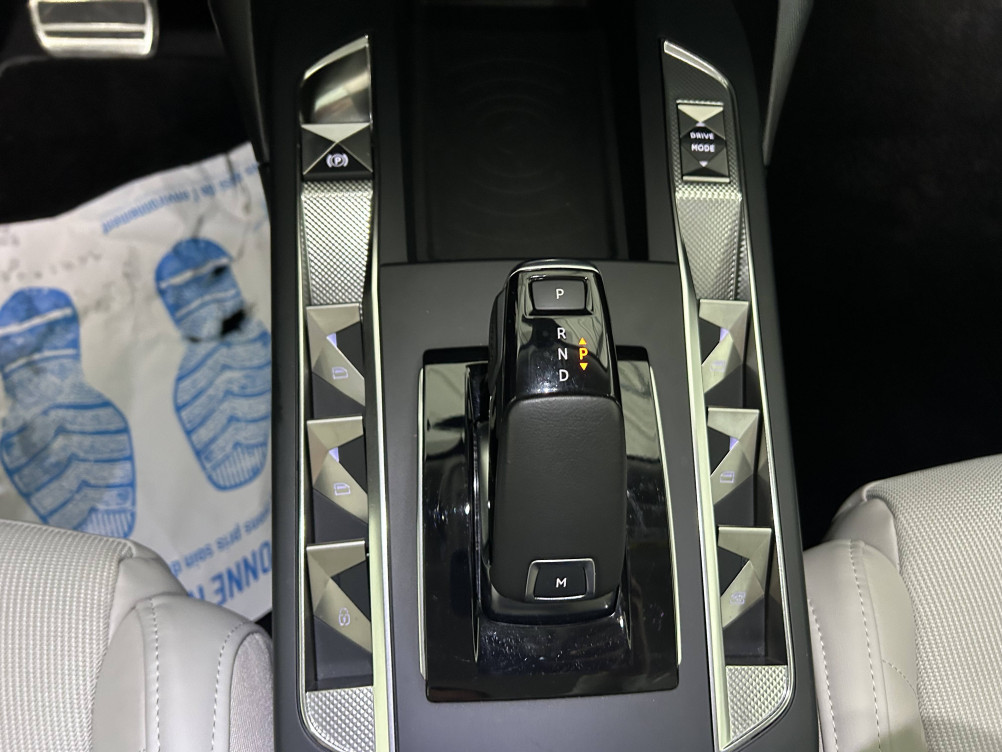 Acheter Ds Ds3 DS3 Crossback BlueHDi 130 EAT8 Grand Chic 5p occasion dans les concessions du Groupe Faurie