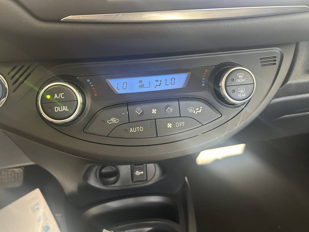 Acheter Toyota Yaris Yaris Hybride Pro 100h Dynamic 5p occasion dans les concessions du Groupe Faurie