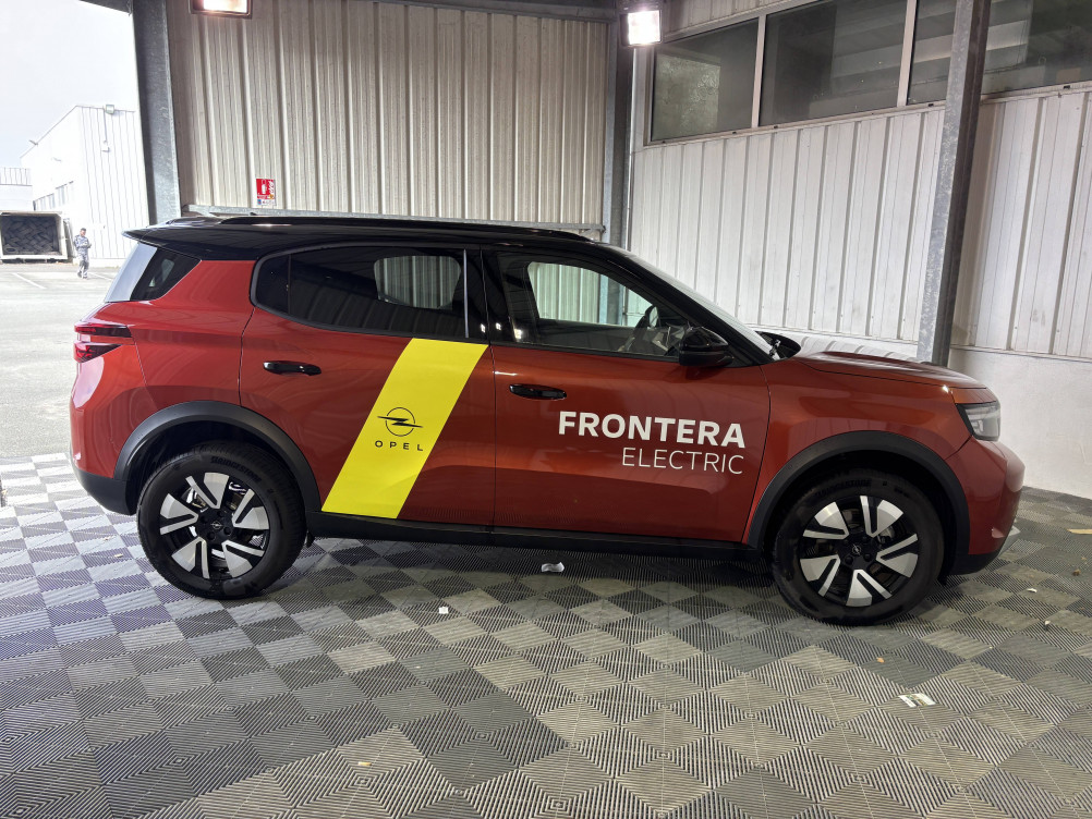 Acheter Opel Frontera Frontera Electric 113 ch Batterie 44 kWh GS 5p neuf dans les concessions du Groupe Faurie