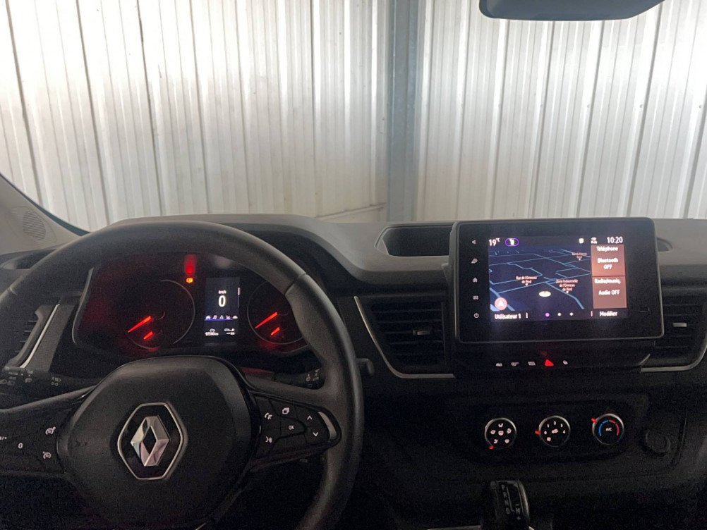 Acheter Renault Trafic 3 TRAFIC FGN L2H1 3000 KG BLUE DCI 170 EDC GRAND CONFORT 4p occasion dans les concessions du Groupe Faurie