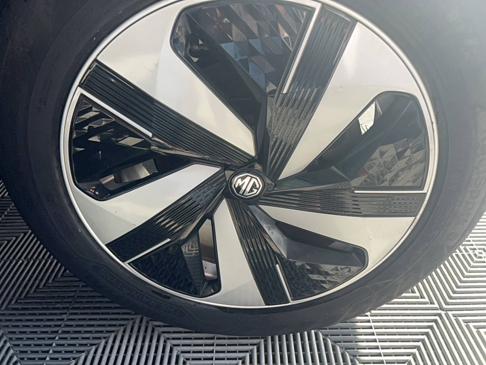 Acheter MG Motor ZS ZS EV Autonomie Standard 51kWh - 130 kW 2WD Comfort 5p occasion dans les concessions du Groupe Faurie