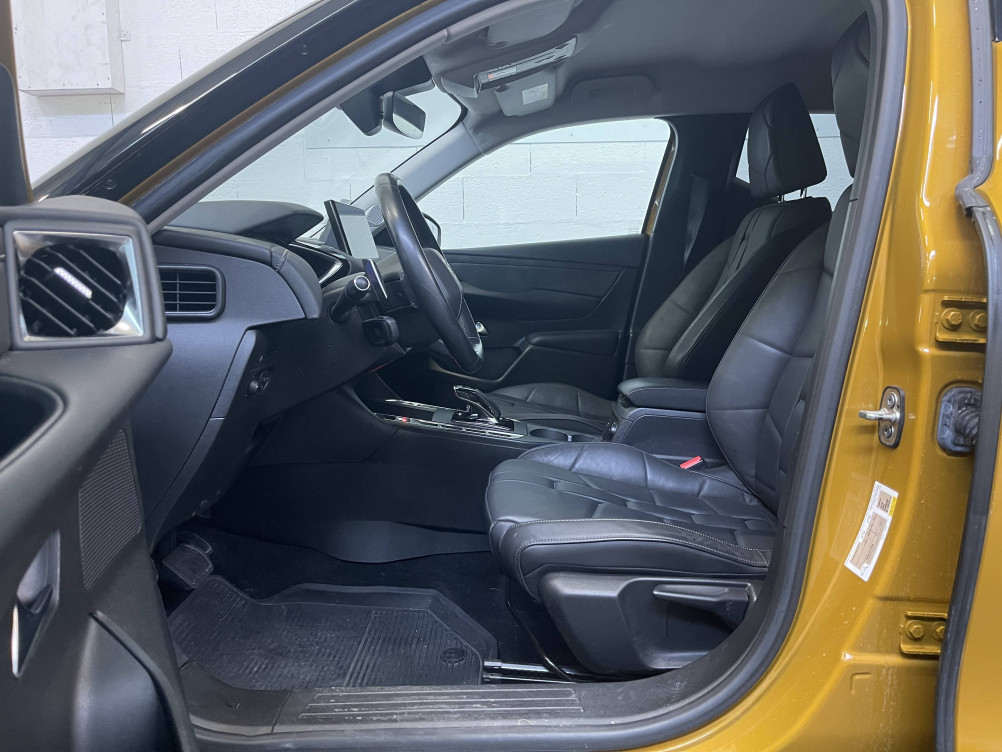 Acheter Ds Ds3 DS 3 Crossback Turbo 130 S&S EAT8 Business 5p occasion dans les concessions du Groupe Faurie