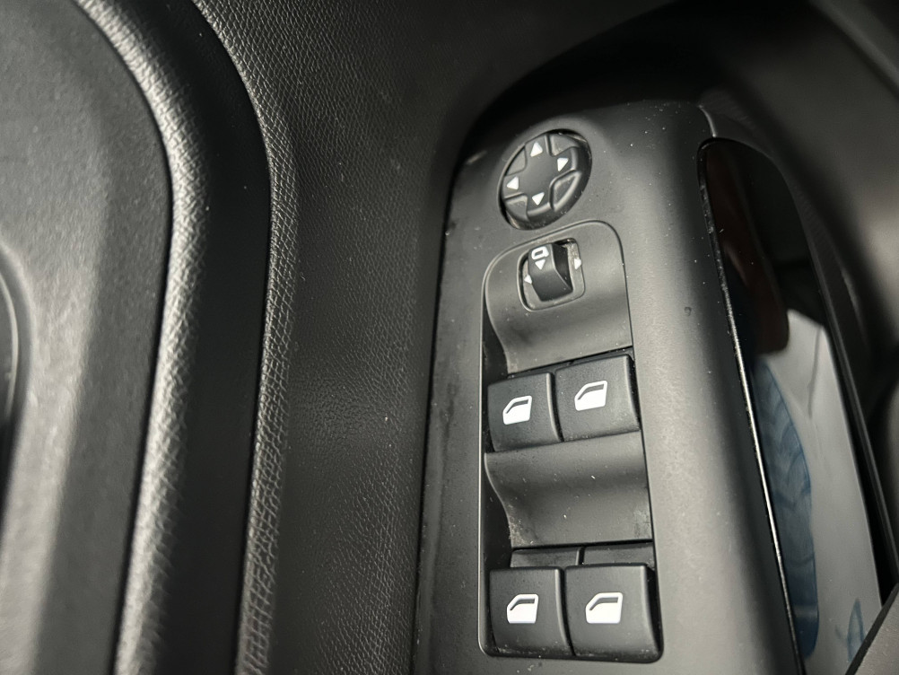 Acheter Citroën C5 Aircross C5 Aircross PureTech 130 S&S BVM6 Business 5p occasion dans les concessions du Groupe Faurie