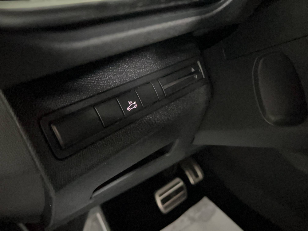 Acheter Peugeot 3008 3008 2.0 BlueHDi 180ch S&S EAT6 GT 5p occasion dans les concessions du Groupe Faurie