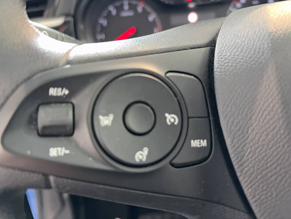 Acheter Opel Corsa Corsa 1.2 75 ch BVM5 Edition 5p occasion dans les concessions du Groupe Faurie