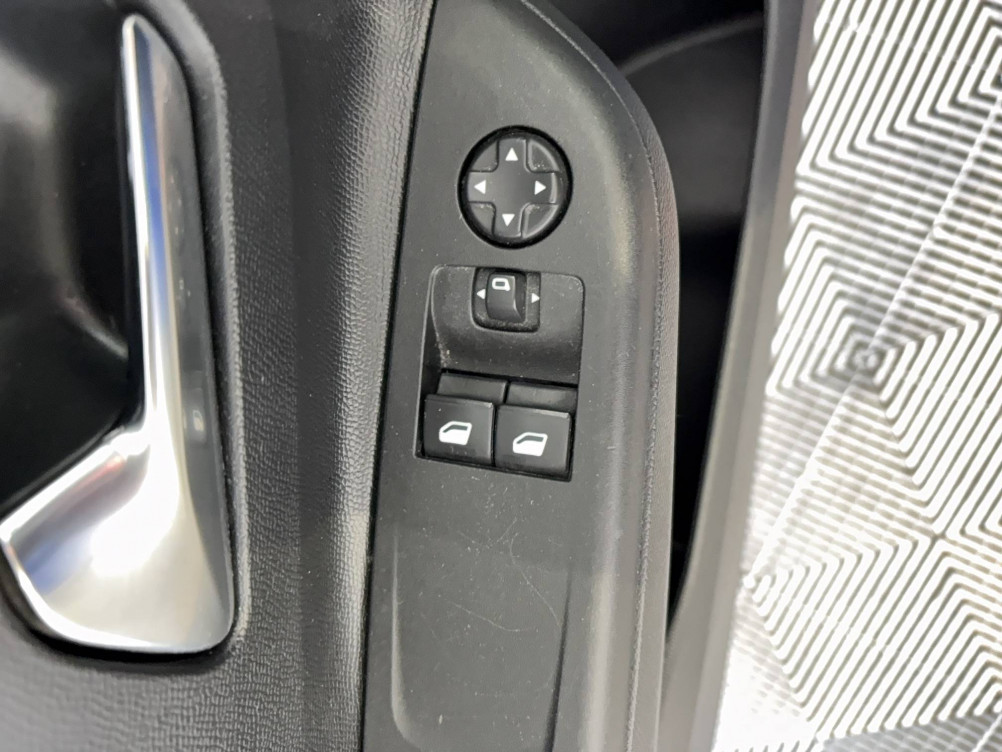 Acheter Opel Corsa Corsa 1.2 75 ch BVM5 Edition 5p occasion dans les concessions du Groupe Faurie