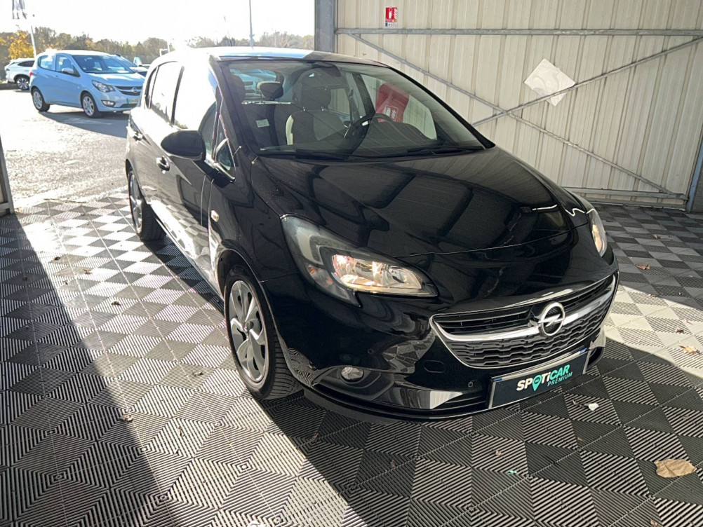 Acheter Opel Corsa E Corsa 1.4 90 ch Black Edition 5p occasion dans les concessions du Groupe Faurie