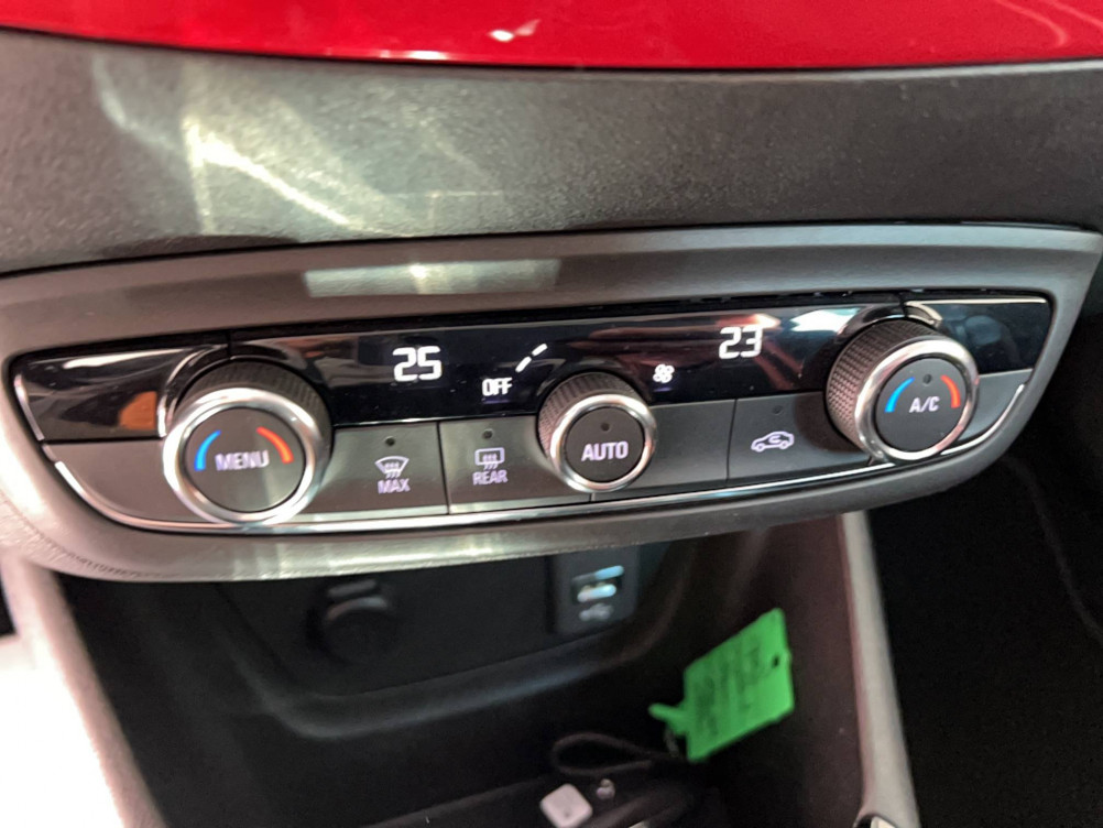 Acheter Opel Crossland Crossland 1.2 Turbo 110 ch BVM6 Design & Tech 5p occasion dans les concessions du Groupe Faurie