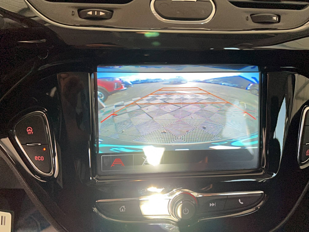 Acheter Opel Corsa E Corsa 1.4 90 ch Black Edition 5p occasion dans les concessions du Groupe Faurie