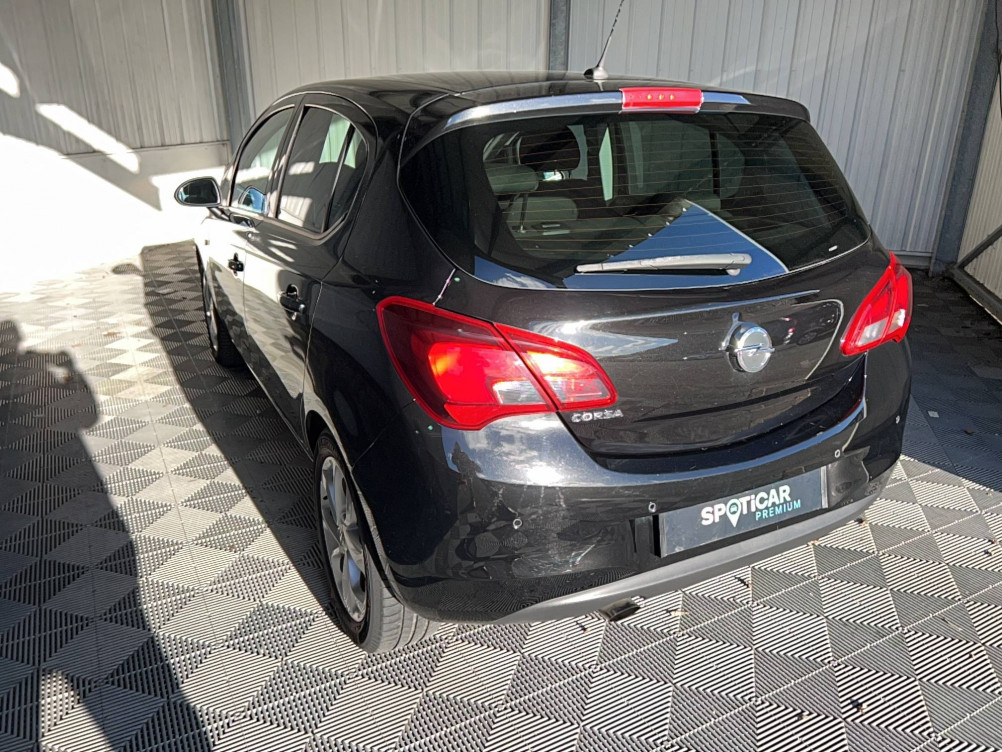 Acheter Opel Corsa E Corsa 1.4 90 ch Black Edition 5p occasion dans les concessions du Groupe Faurie